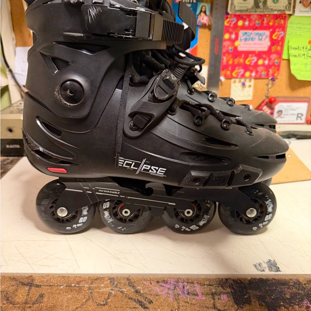 Black Inline Rollerblades With Buckle Straps - image 2